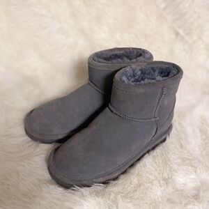 BearPaw Charcoal Winter Boots